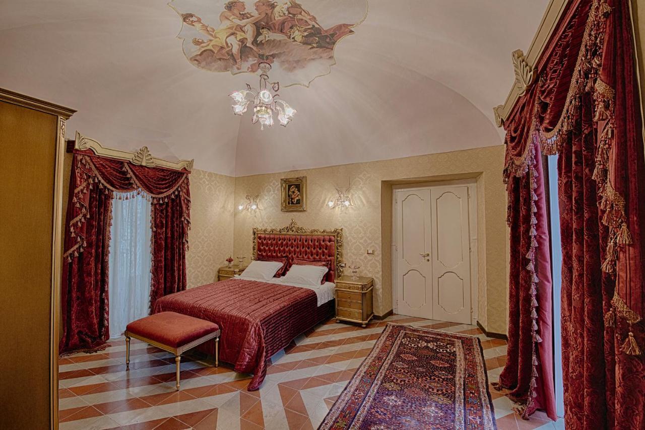 Palazzo Tilli Casoli  Exterior foto