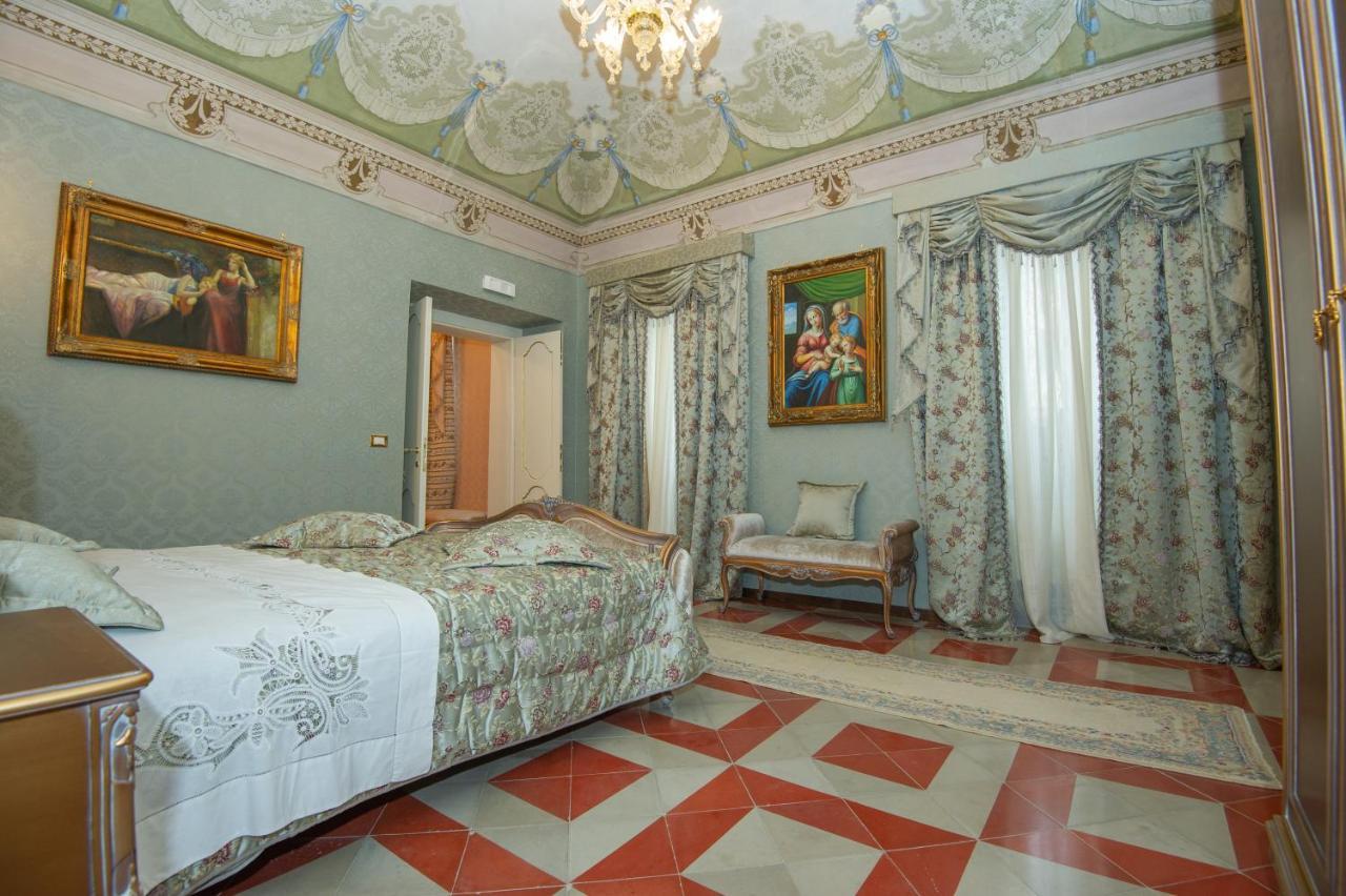 Palazzo Tilli Casoli  Exterior foto